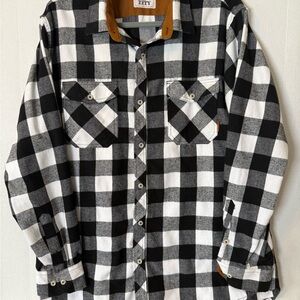 Zity Long Sleeve Button Down Shirt (XL)(Black/White/Plaid)